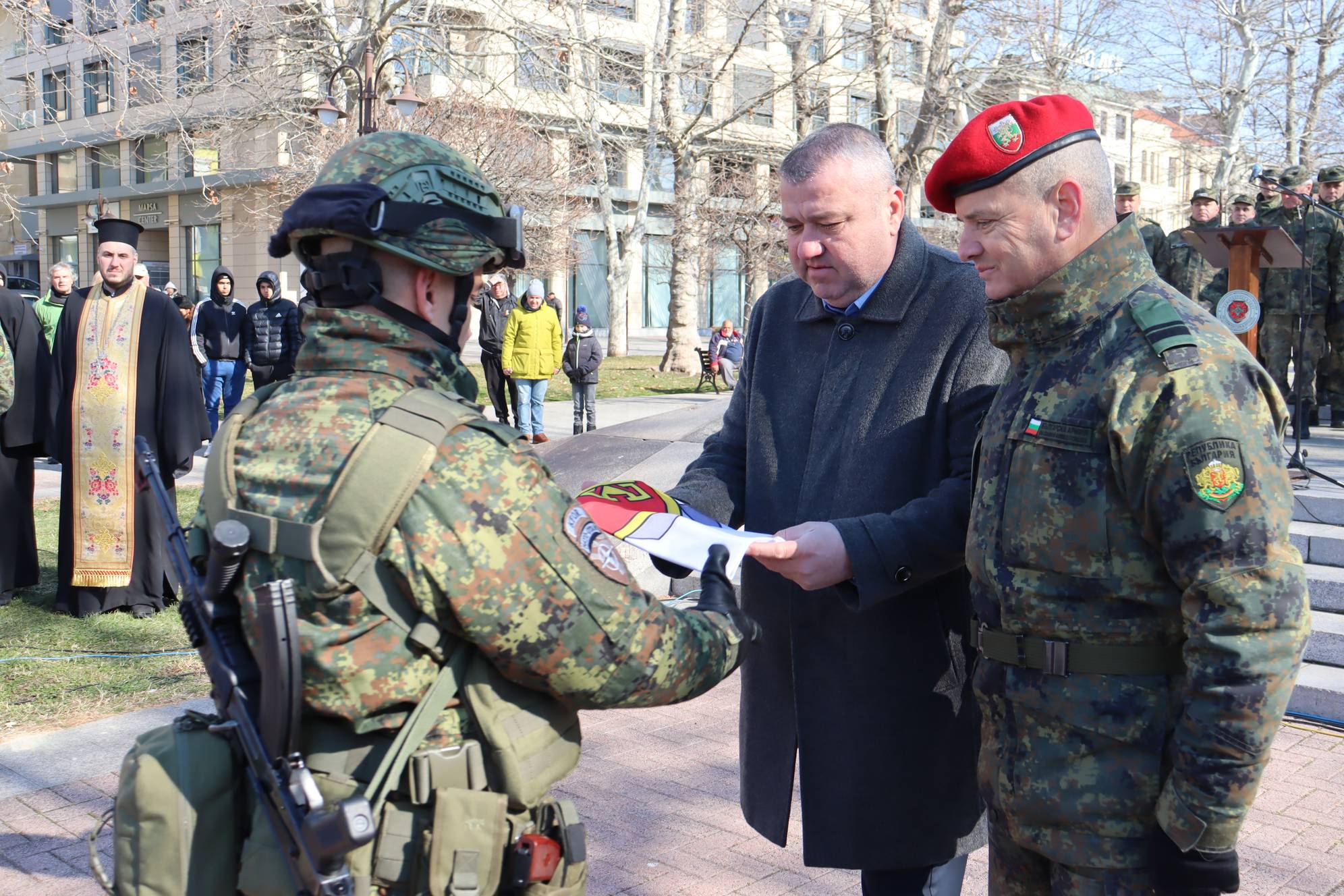 Хасково изпрати български военнослужещи на мироопазваща мисия в Косово